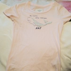 Abercrombie and Fitch Womens tee